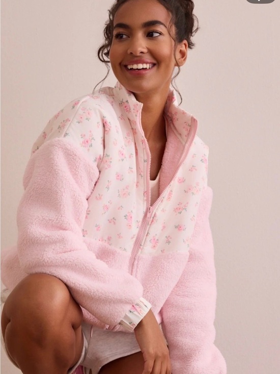 Jackets & Blazers - ASR Altar’d State Pink Floral Sherpa Zip up size XS